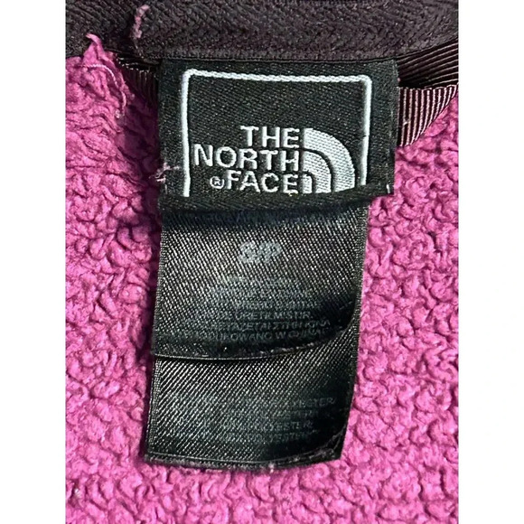 The North Face Full Zip Fleece Jacket Size Small Fushia Outdoors Hiking Warm - Picture 3 of 5